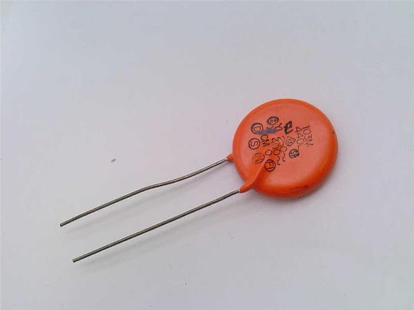 VISHAY 440LD47-R 9.5MM LEADPSACING, 15.7MM Diameter, 20% Tolerance, Radial, Radial Termination, Capacitor, 760V AC, 4700PF, Straight Lead